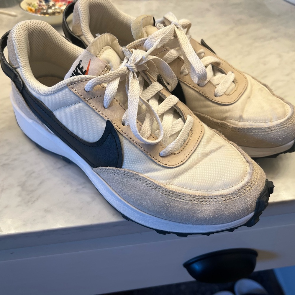 Nike Tan and Black Athletic Shoes Classic Design